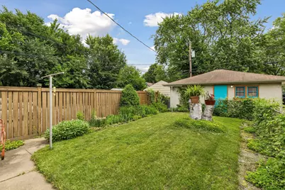 375 Jessamine Avenue W, Saint Paul, MN 55117 - Photo 44