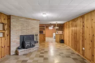 375 Jessamine Ave W, Saint Paul, MN 55117 - Photo 32