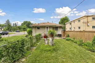 375 Jessamine Ave W, Saint Paul, MN 55117 - Photo 42