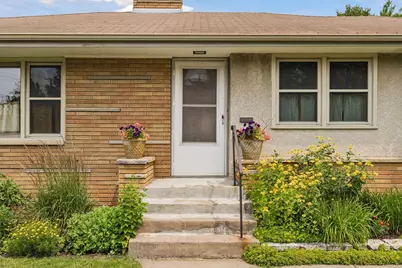 375 Jessamine Avenue W, Saint Paul, MN 55117 - Photo 4