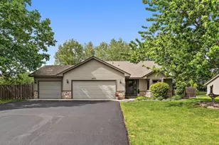 10452 61st St NE, Albertville, MN 55301 - Photo 1