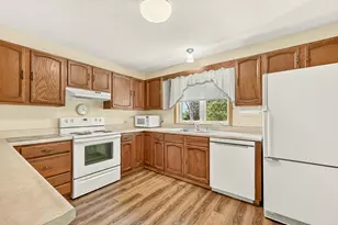 70525 State Hwy 56, Hayfield, MN 55940 - Photo 6