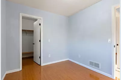 15720 Gallery Avenue, Apple Valley, MN 55124 - Photo 12