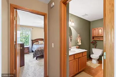 893 Marnie Circle S, Maplewood, MN 55119 - Photo 18