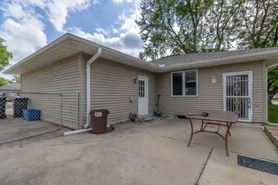 100 Meadow Lane, Mankato, MN 56001 - Photo 44