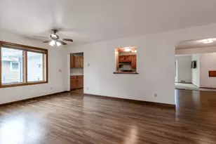 100 Meadow Ln, Mankato, MN 56001 - Photo 8