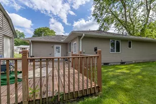 100 Meadow Ln, Mankato, MN 56001 - Photo 46