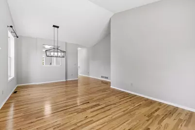 11962 85th Place N, Maple Grove, MN 55369 - Photo 8