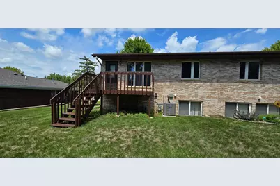 1933 Wilby Road, Albert Lea, MN 56007 - Photo 4