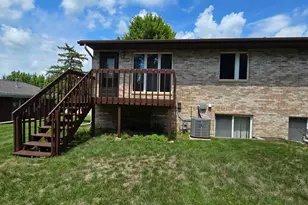 1933 Wilby Rd, Albert Lea, MN 56007 - Photo 4