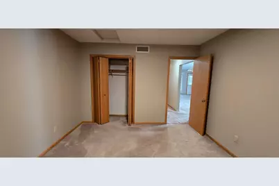 1933 Wilby Road, Albert Lea, MN 56007 - Photo 16