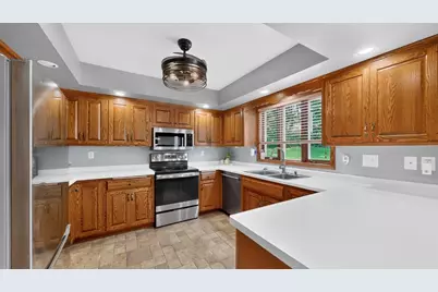 2217 Regent Lane SW, Rochester, MN 55902 - Photo 10