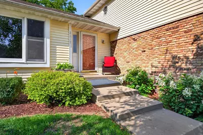 2217 Regent Lane SW, Rochester, MN 55902 - Photo 2