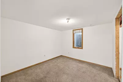 1056 Glenhill Road, Shoreview, MN 55126 - Photo 22