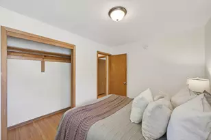1056 Glenhill Rd, Shoreview, MN 55126 - Photo 18