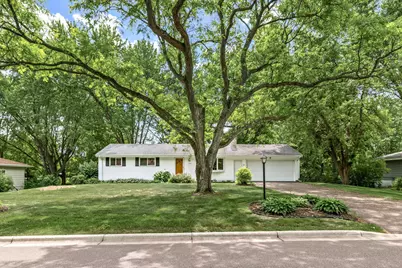 1760 Garland Lane N, Plymouth, MN 55447 - Photo 2