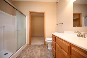 461 Roundhouse St, Shakopee, MN 55379 - Photo 14