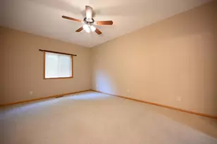 461 Roundhouse St, Shakopee, MN 55379 - Photo 16