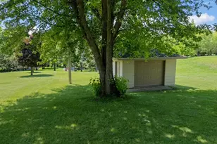 610 Woodland Dr, Fergus Falls, MN 56537 - Photo 60