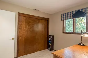 610 Woodland Dr, Fergus Falls, MN 56537 - Photo 30