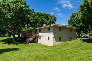 610 Woodland Dr, Fergus Falls, MN 56537 - Photo 62