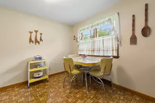 219 Floral Ave, Mankato, MN 56001 - Photo 10