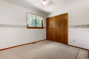 26170 Galen Dr, Wyoming, MN 55092 - Photo 22