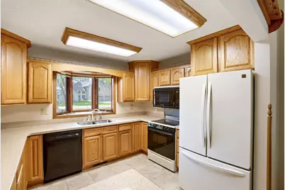 26170 Galen Drive, Wyoming, MN 55092 - Photo 8