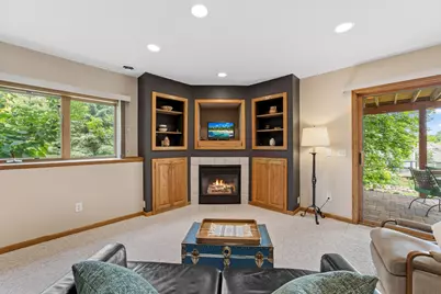 8649 Alisa Lane, Chanhassen, MN 55317 - Photo 26