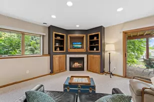 8649 Alisa Ln, Chanhassen, MN 55317 - Photo 26