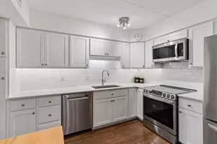 7200 York Ave S, Edina, MN 55435 - Photo 10