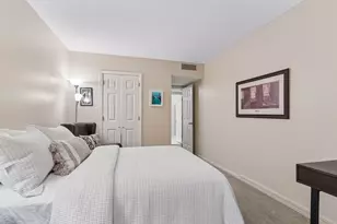 7200 York Ave S, Edina, MN 55435 - Photo 28