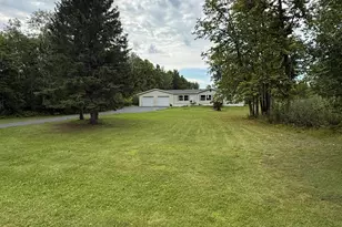 608 4th St NW, Kelliher, MN 56650 - Photo 2