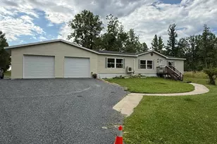 608 4th St NW, Kelliher, MN 56650 - Photo 4