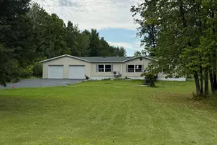 608 4th St NW, Kelliher, MN 56650 - Photo 1
