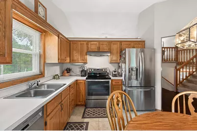 1305 Keller Lane, Burnsville, MN 55306 - Photo 10