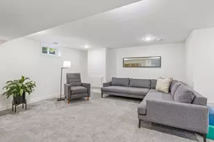 4201 Ewing Ave S, Minneapolis, MN 55410 - Photo 30