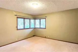 505 E 3rd St, Morris, MN 56267 - Photo 24