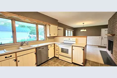 505 E 3rd Street, Morris, MN 56267 - Photo 12