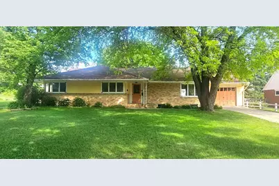 505 E 3rd Street, Morris, MN 56267 - Photo 1