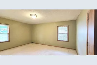 505 E 3rd Street, Morris, MN 56267 - Photo 22