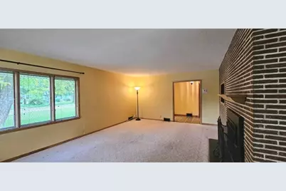 505 E 3rd Street, Morris, MN 56267 - Photo 8
