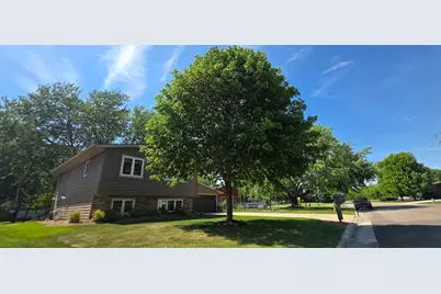 1609 Garfield Avenue, Albert Lea, MN 56007 - Photo 2