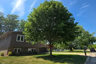 1609 Garfield Ave, Albert Lea, MN 56007 - Photo 2