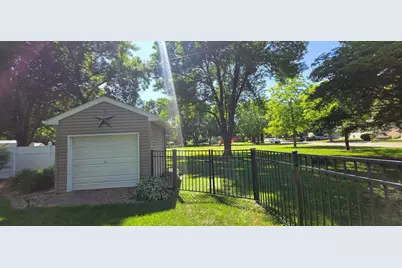 1609 Garfield Avenue, Albert Lea, MN 56007 - Photo 14