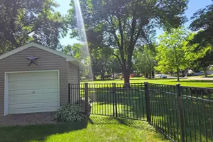1609 Garfield Ave, Albert Lea, MN 56007 - Photo 14