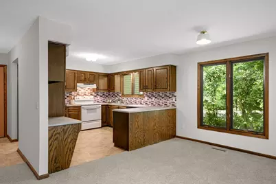 6775 W 192nd Avenue, Eden Prairie, MN 55346 - Photo 6