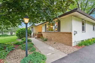 1866 Sterling Ave N, Maplewood, MN 55109 - Photo 58