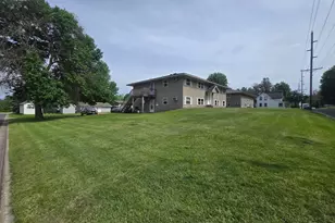 309 5th Ave NW, New Prague, MN 56071 - Photo 6