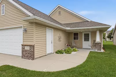 169 Summerset Lane SE, Hutchinson, MN 55350 - Photo 2